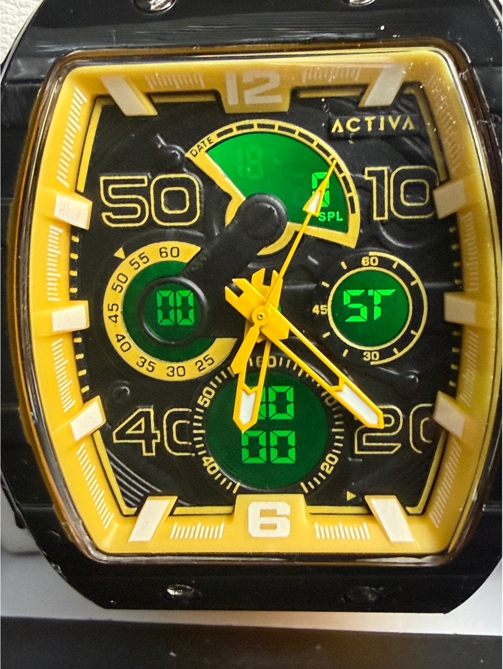 ACTIVA X iINVICTA DIGITAL ONE SIZE BAND 45mm